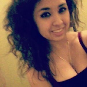 Meet your Posher, Leanna